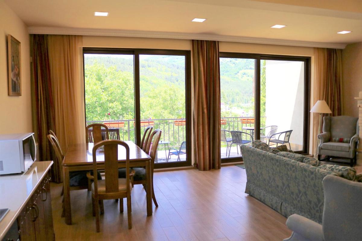 Suitetrails - Modern Floor - Dilijan Garden House