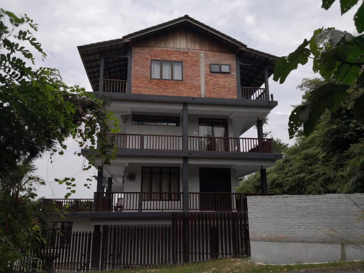 Kairos Villa - Housity