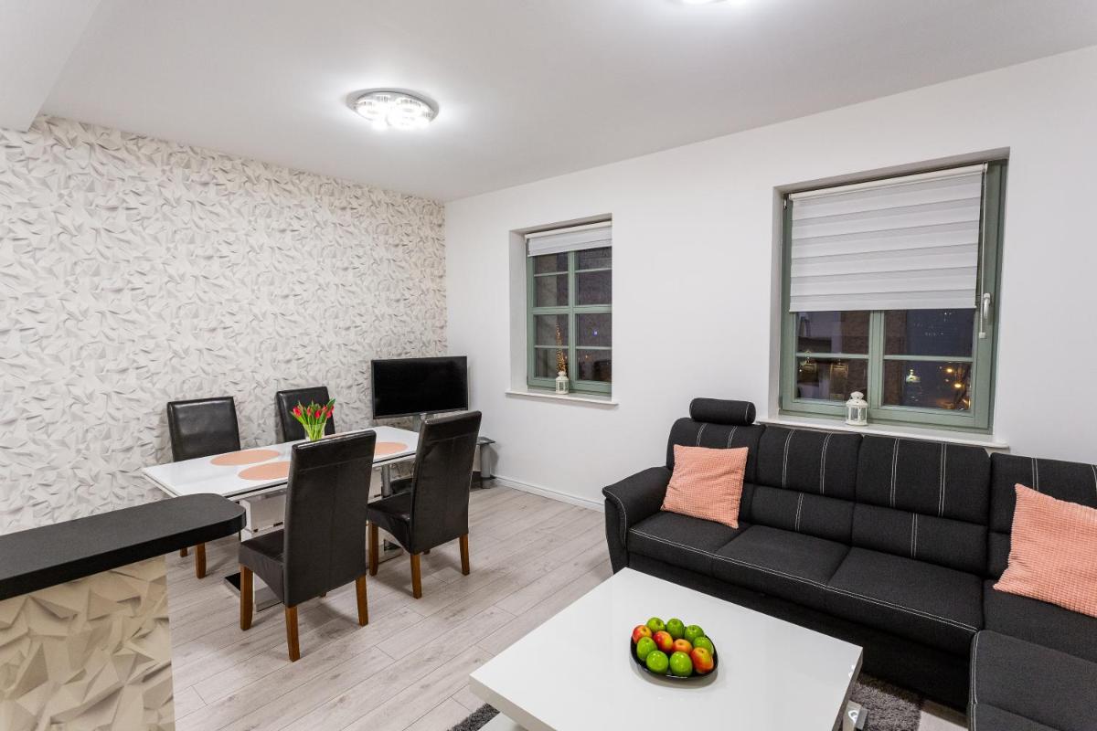 Apartament Rynek Sienny 1 - Housity