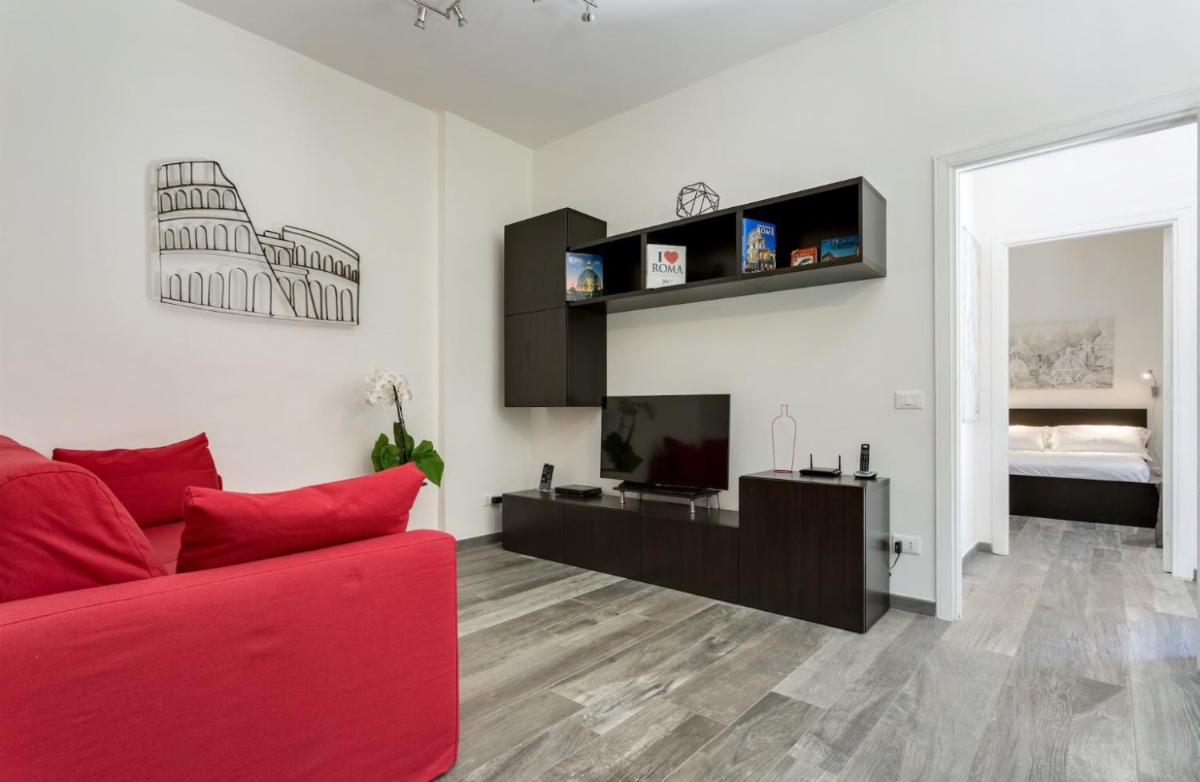 Porta Latina Suite - Private Apartment Rome's Center - Housity