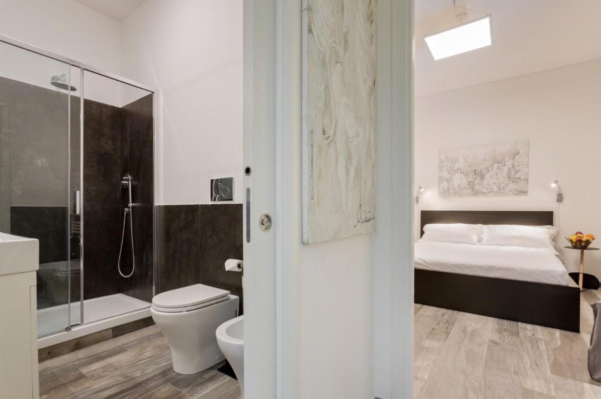 Porta Latina Suite - Private Apartment Rome's Center - Housity