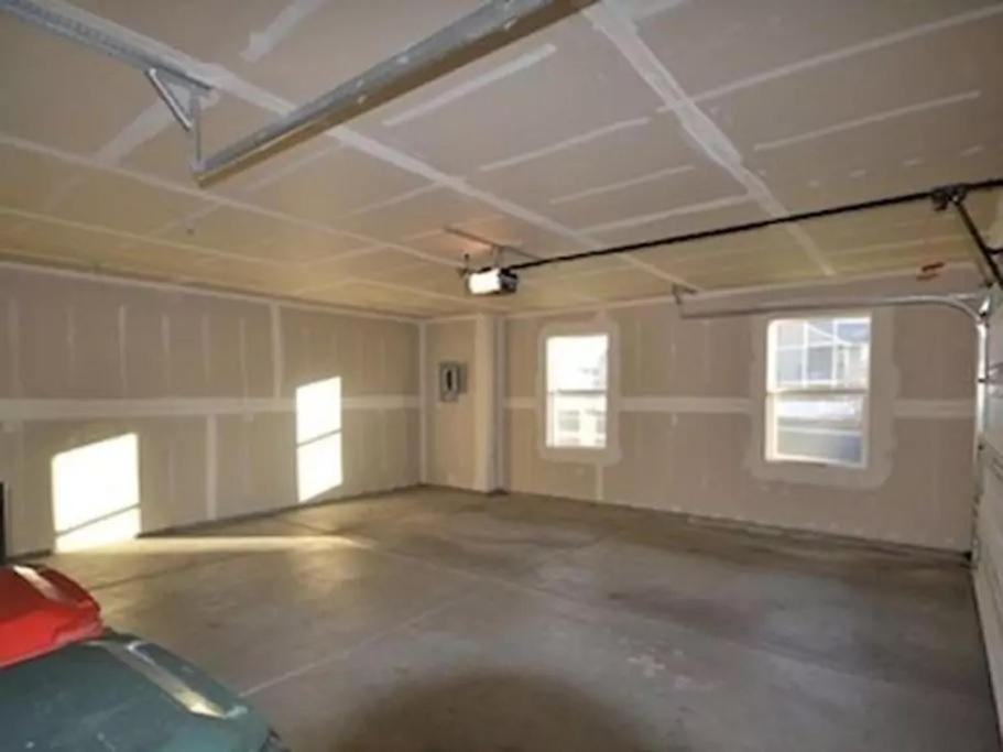 Gray Cloud Townhomes - Housity