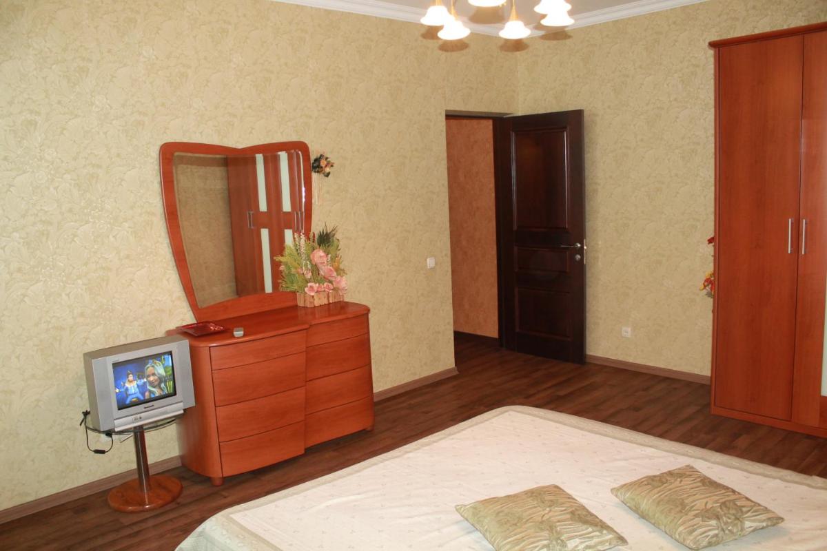 Ugodessa Apartments - Housity