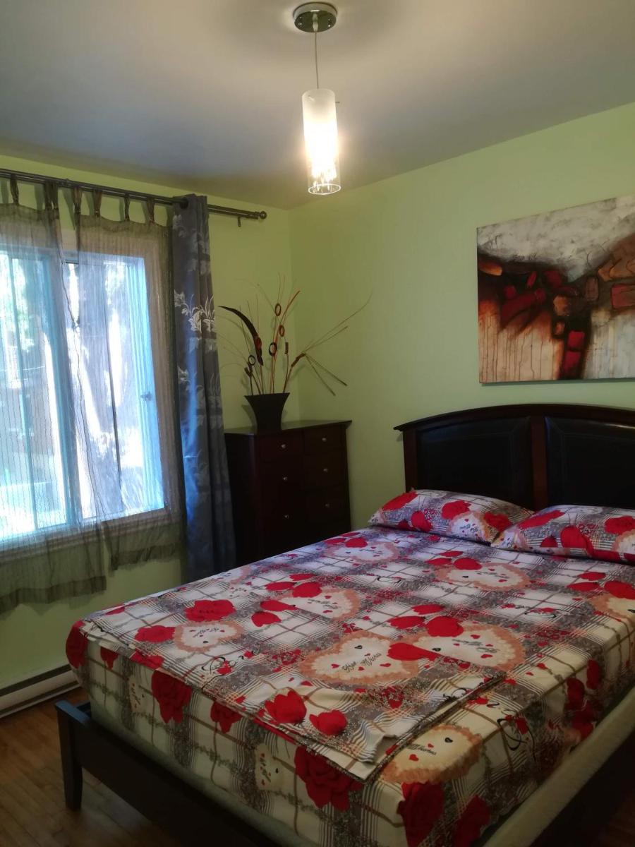 Montreal Authentic appartment - Housity