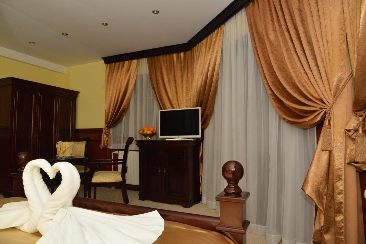 Hotel Zlatarski Zlatnik - Housity