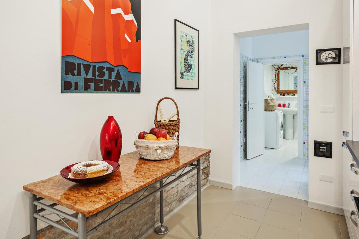 Palazzo dei Diamanti Apartment - Housity