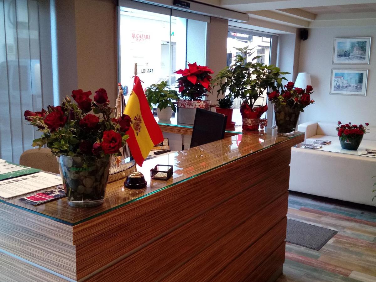 Hostal Loimar - Housity