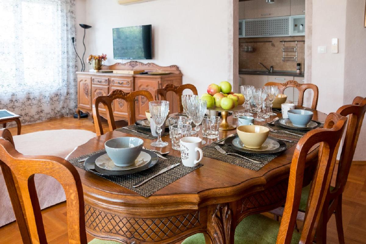 Holiday Apartment on The Seaside, Burgas - Housity