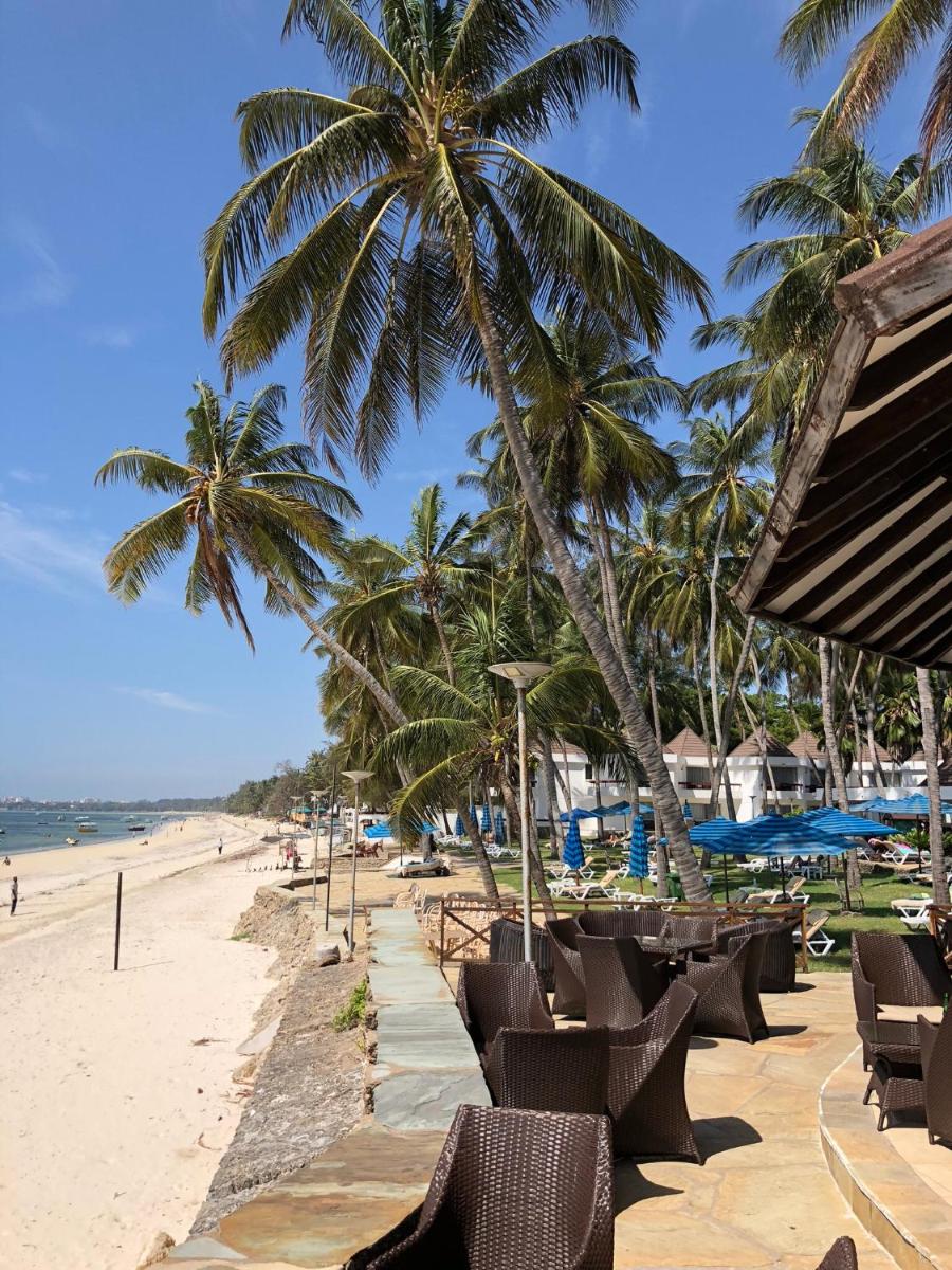 Kenya Bay Beach Hotel - Housity