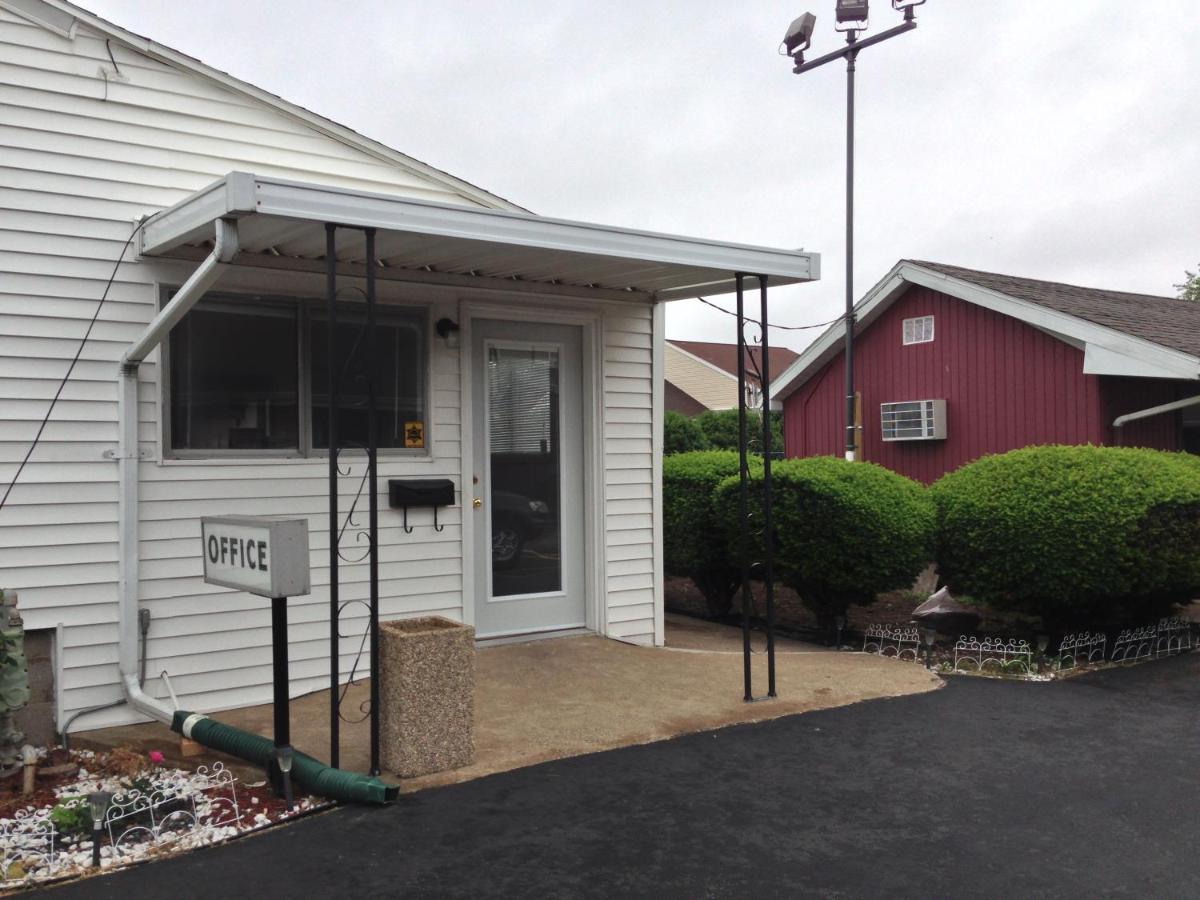Quality Lodge Sandusky - Housity