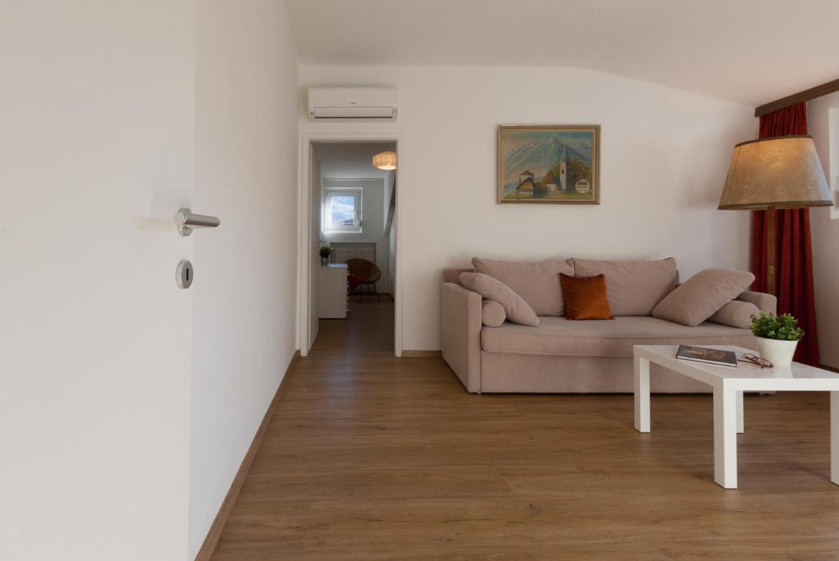 Haus Kuen - Housity