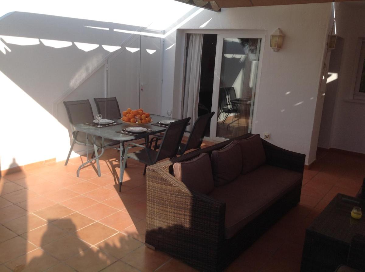 Condado De Alhama Golf Resort - Housity