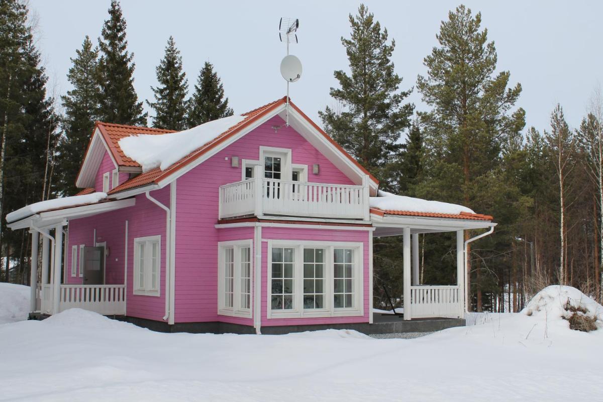 Коттедж в Финляндии, Enonkoski (розовый) - Housity
