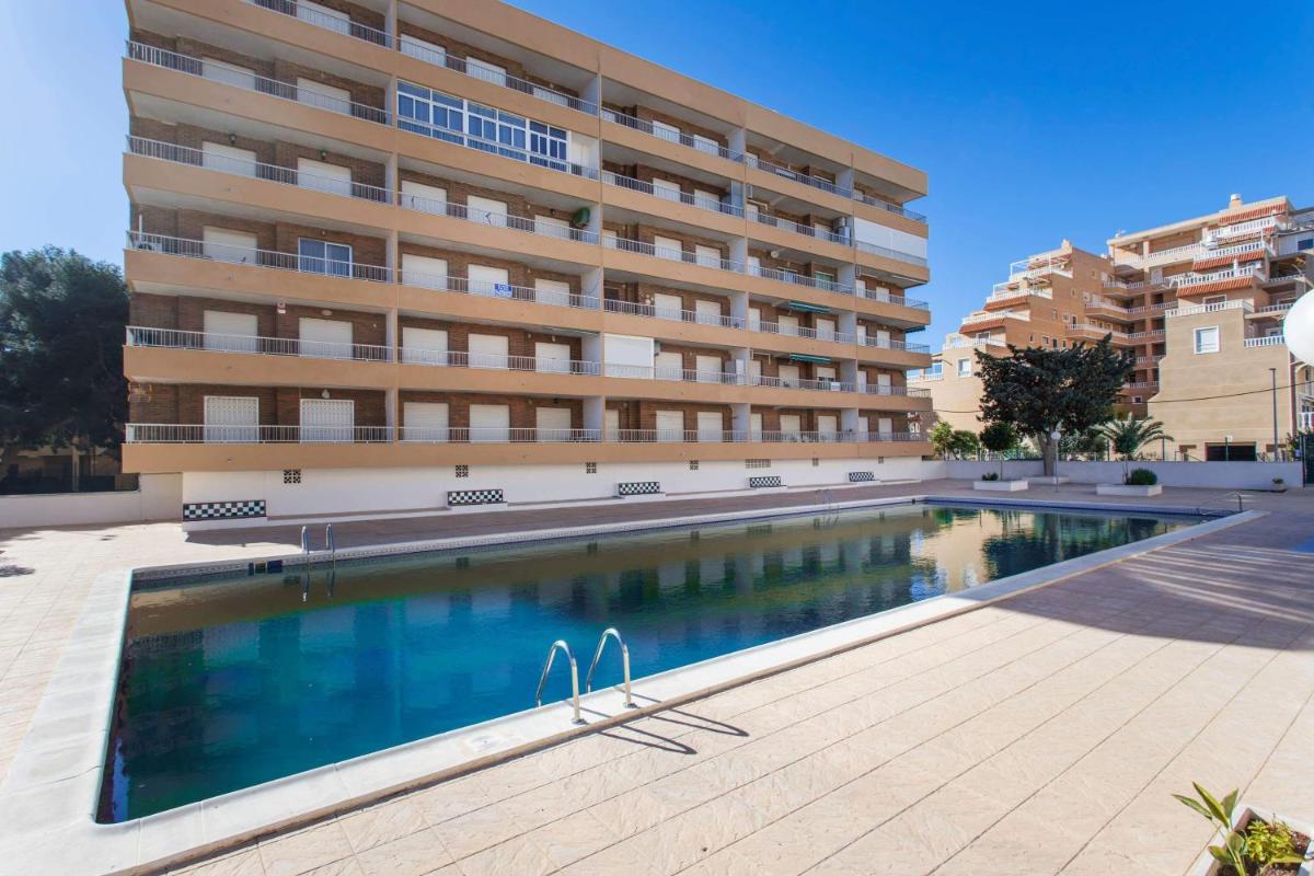 Apartment Punta Prima Rocio Del Mar, Torrevieja, Calle Arrecife - Housity