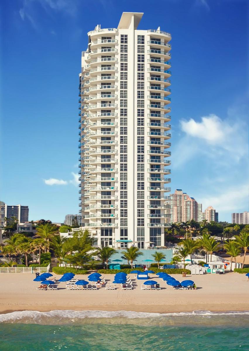 Marenas Beach Resort - Housity