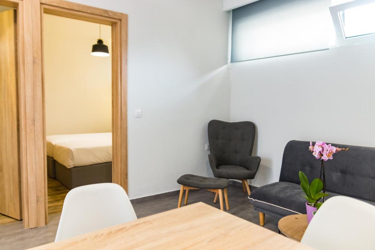 Remis Studios - Housity