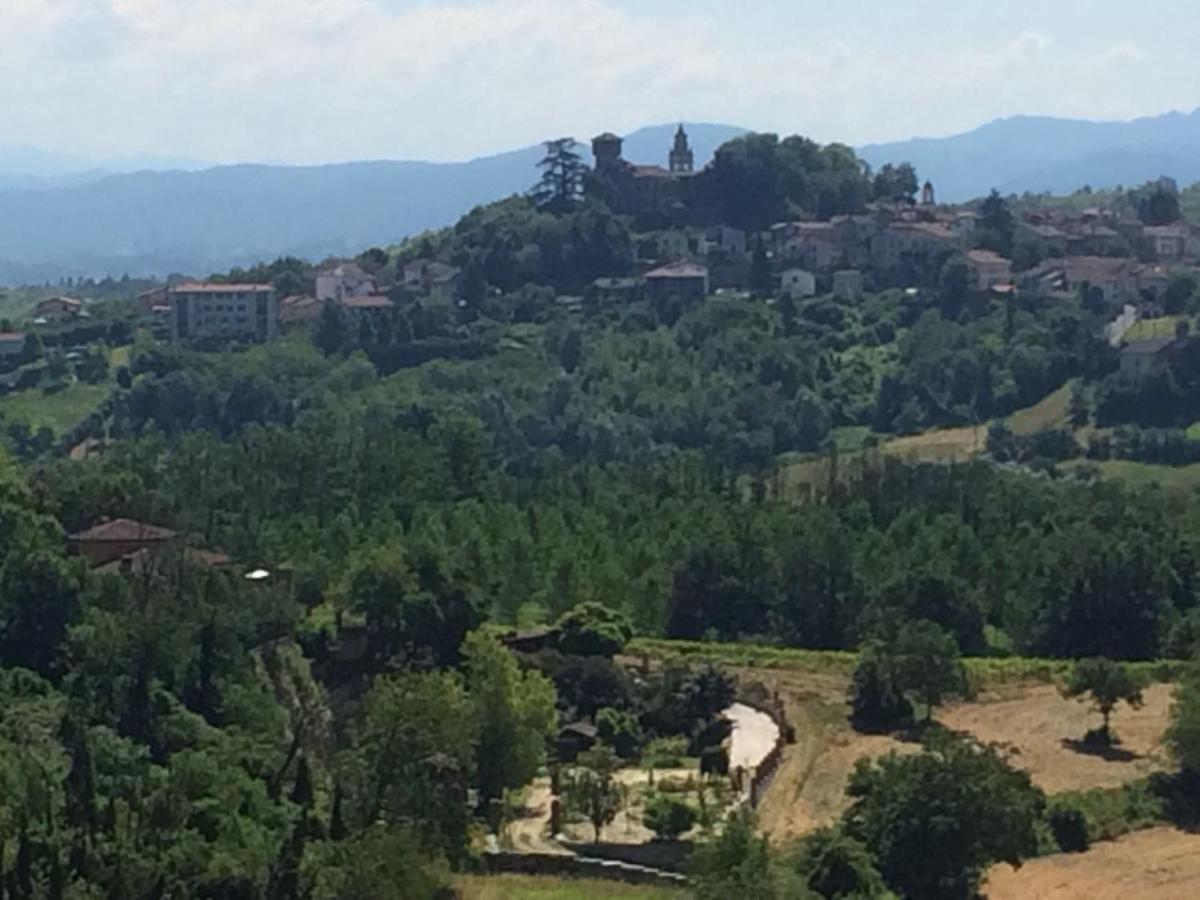 RISTORANTE/AGRITURISMO ALBACHIARA ...APPARTAMENTO ANEMONE ( A MONTALDO BORMIDA) - Housity