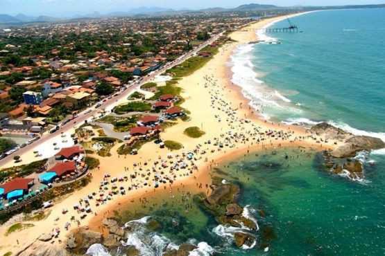 Casa Costa Azul - praça da Baleia - Housity