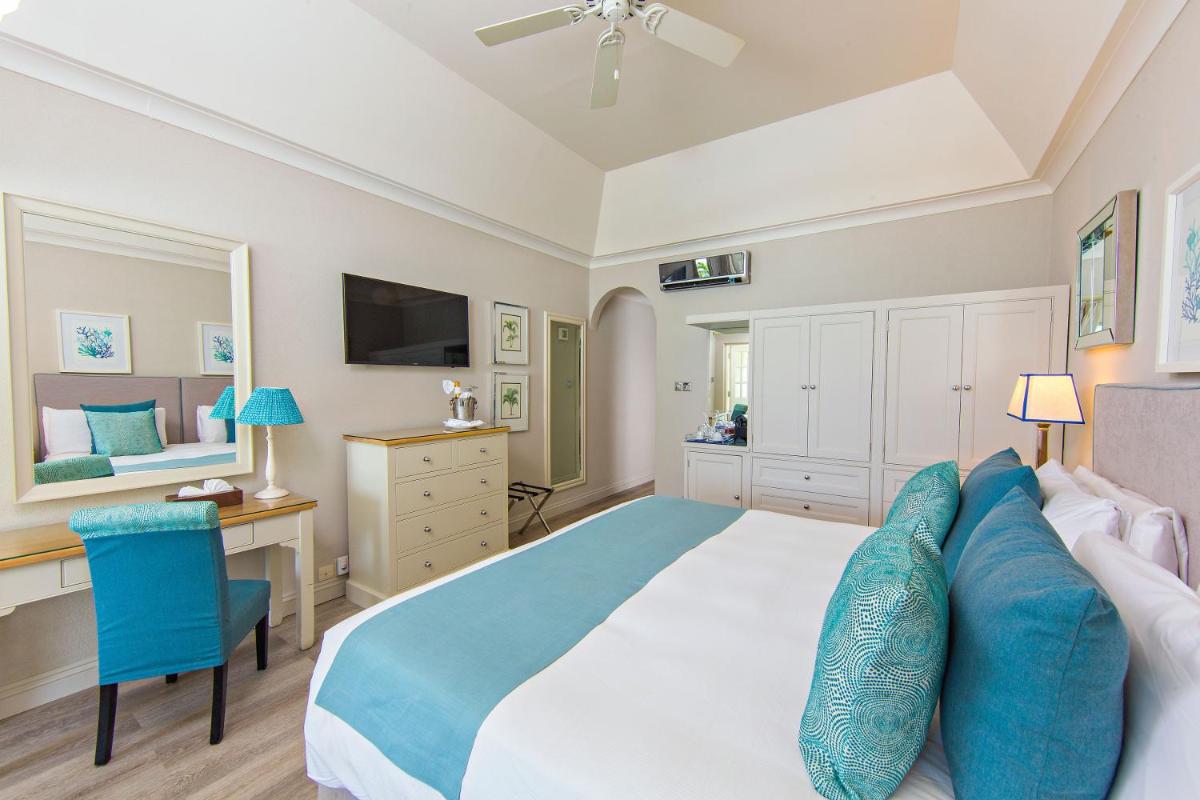 Blue Waters Resort and Spa - Housity