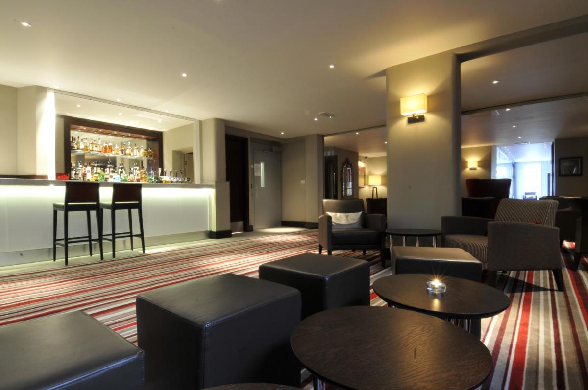 The Golf Hotel Woodhall Spa - Housity