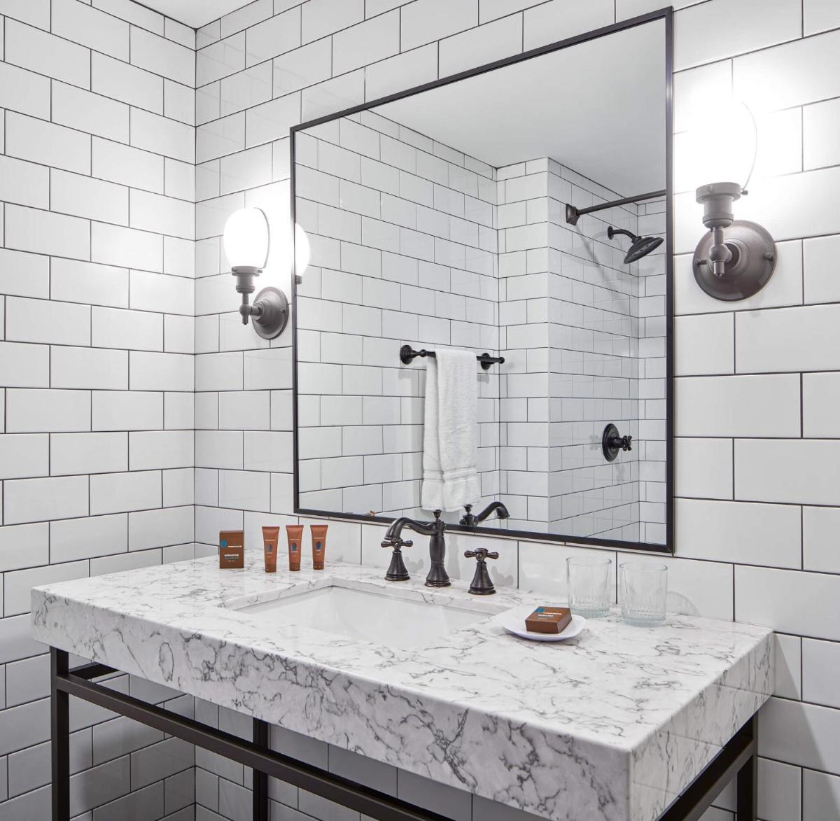Suitetrails - The Metcalfe by Gray Collection