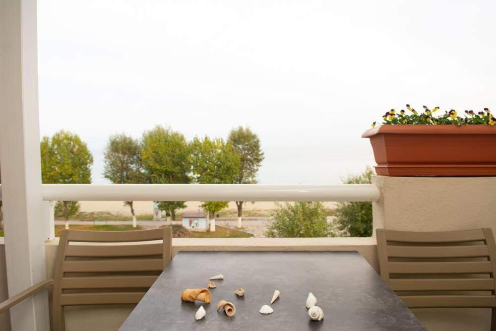 Giorgos Apartments Sea View - Housity