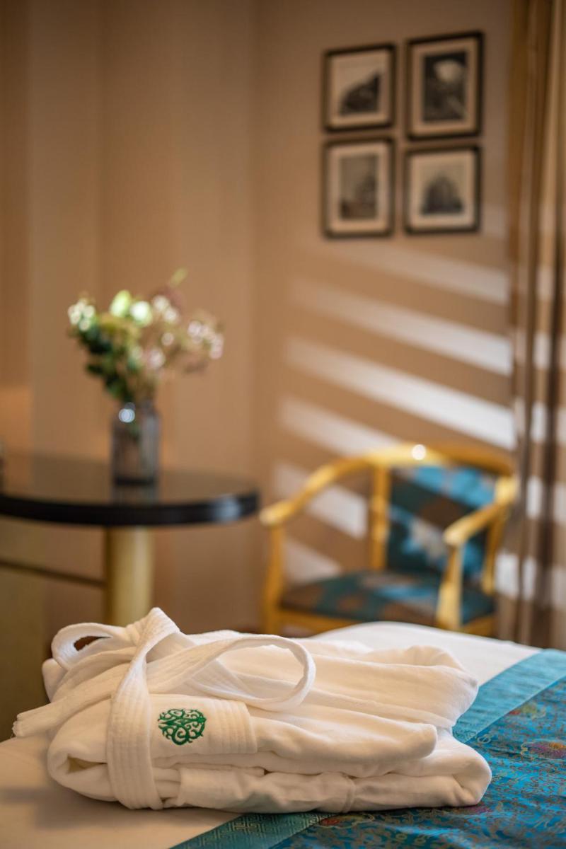 Suitetrails - Anting Villa Hotel