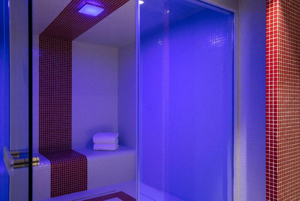 Salle de bains dans l'établissement Les Hauts de Loire Relais & Châteaux