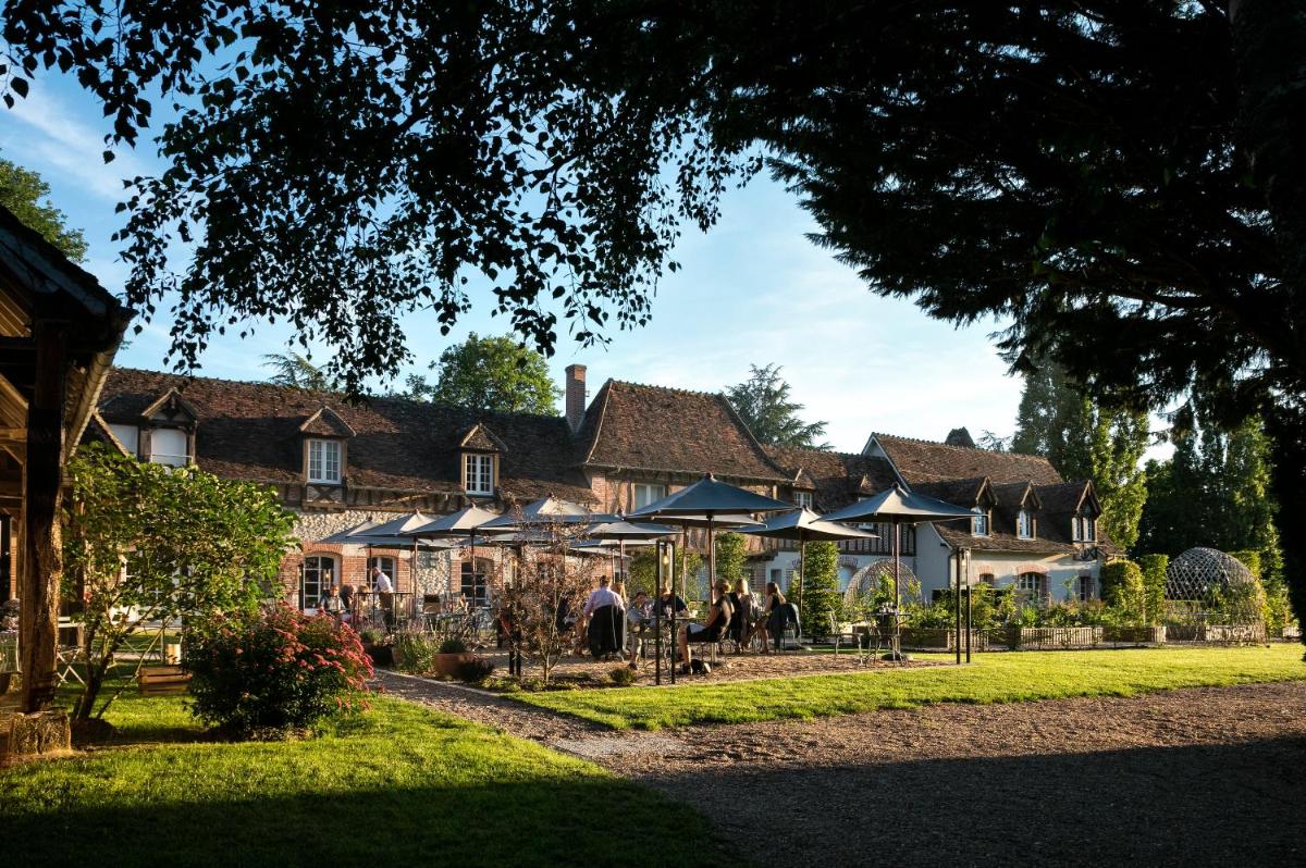 Jardin de l'établissement Les Hauts de Loire Relais & Châteaux