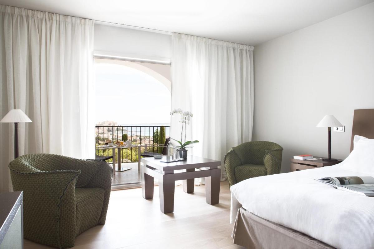 Un ou plusieurs lits dans un hébergement de l'établissement La Villa Calvi
