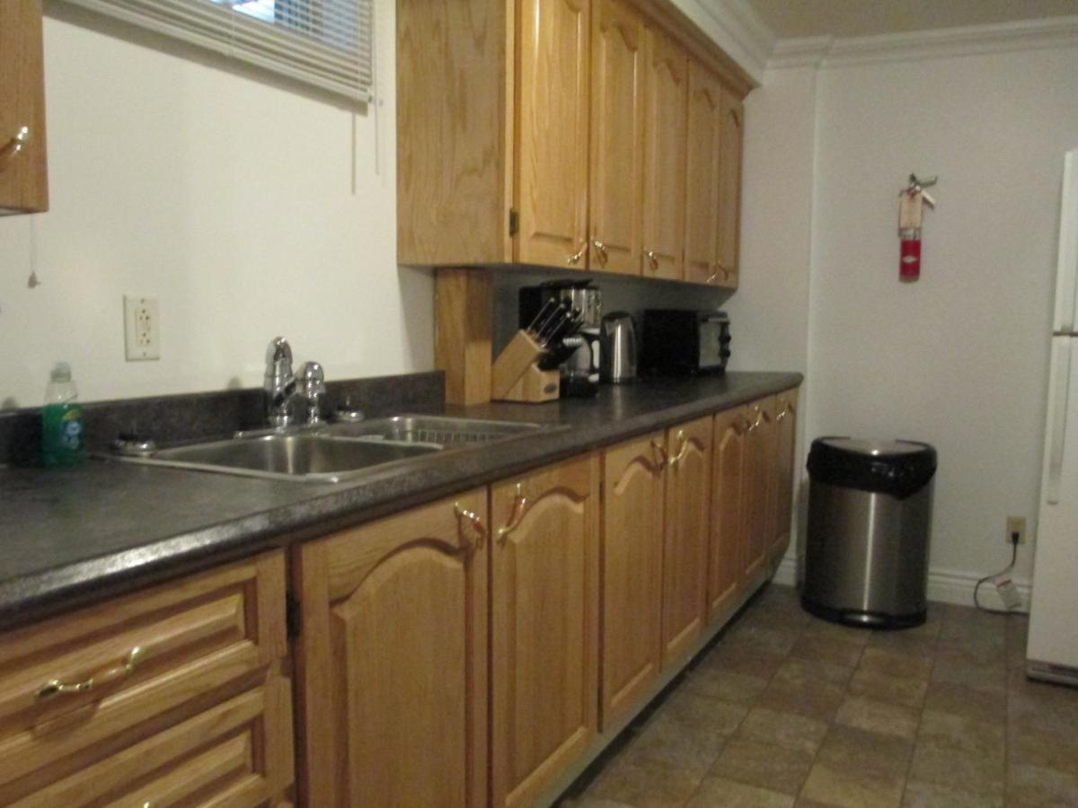Comerford's Ocean View Suites - Housity