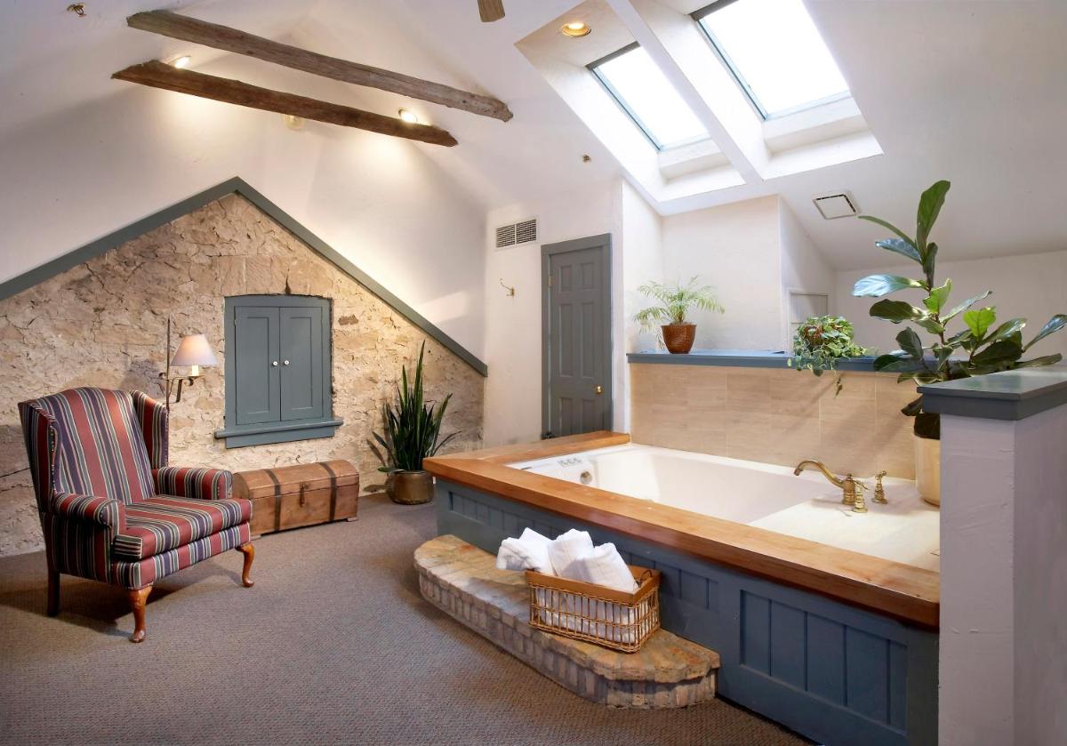 Washington House Inn - Housity