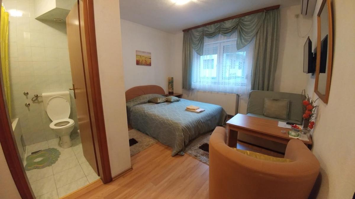 Vila San - Housity