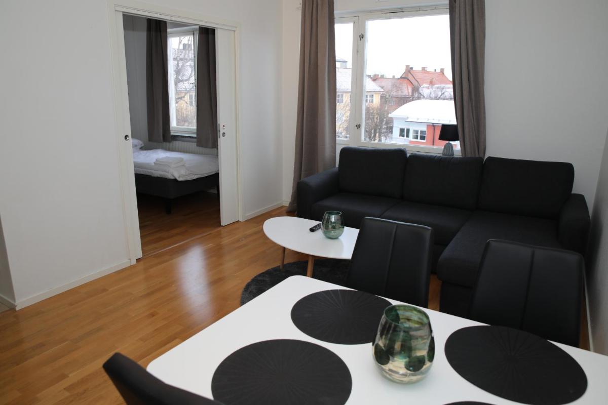 Fastliving Apartment Hotel - Housity