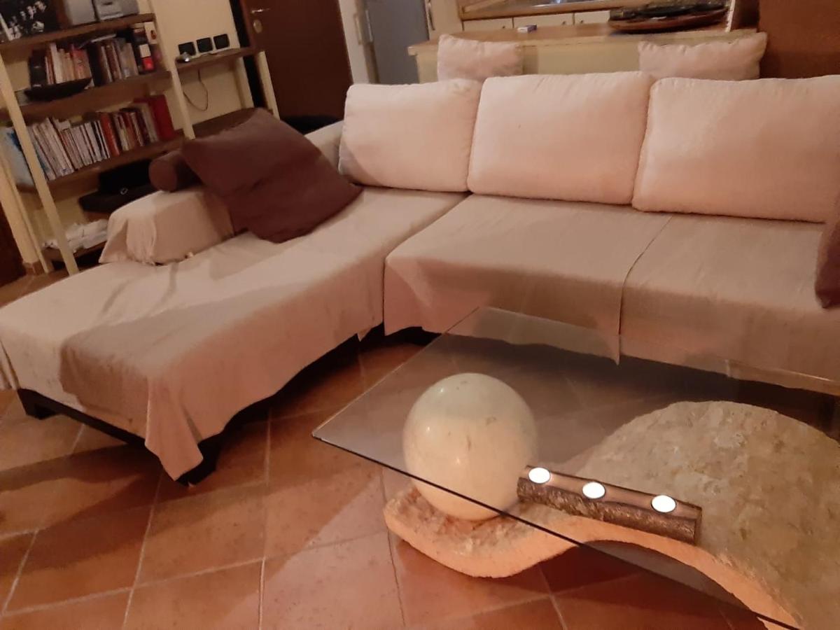 Mario's Home - Housity