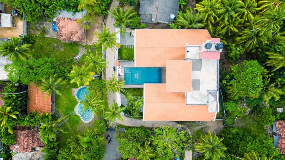 Ashiyana Hotel - Housity