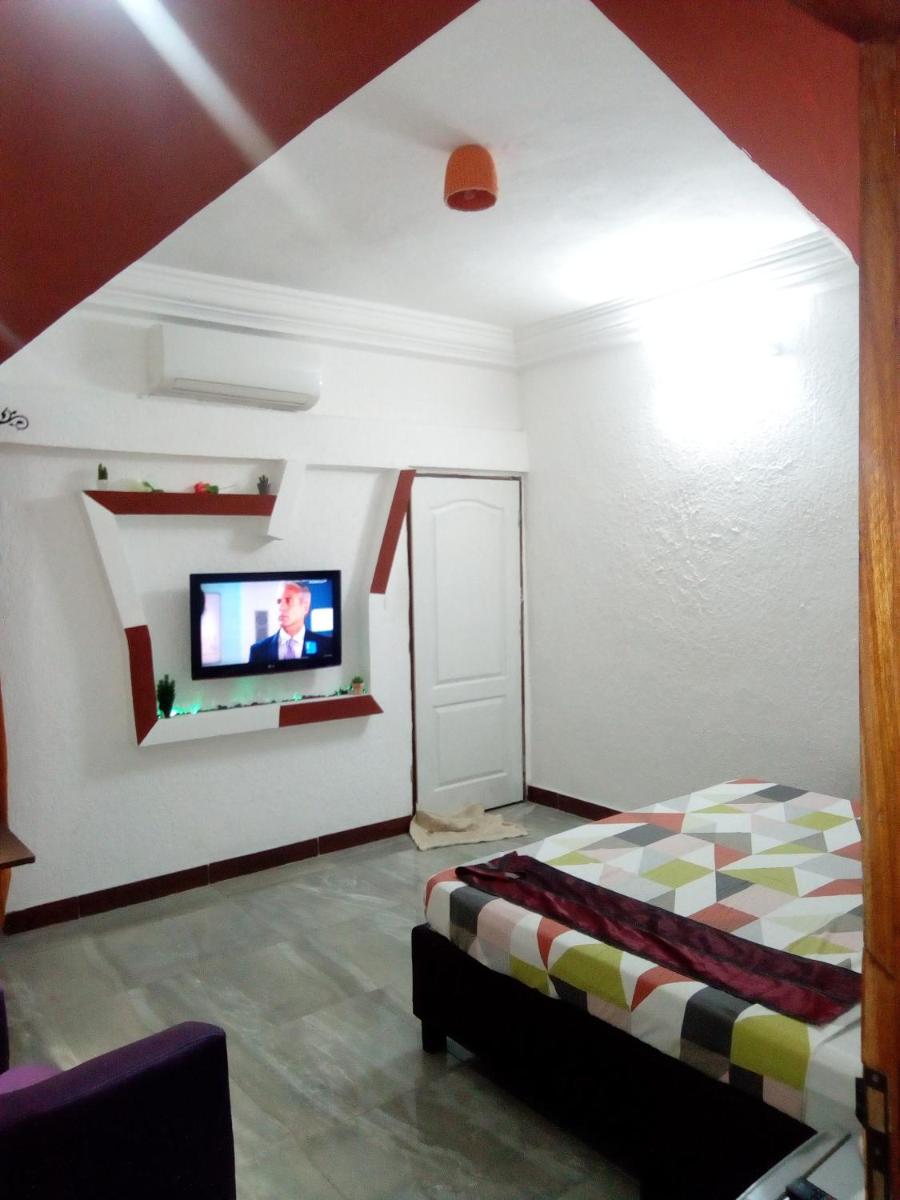 SENATEUR HOTEL Agontinkon - Housity