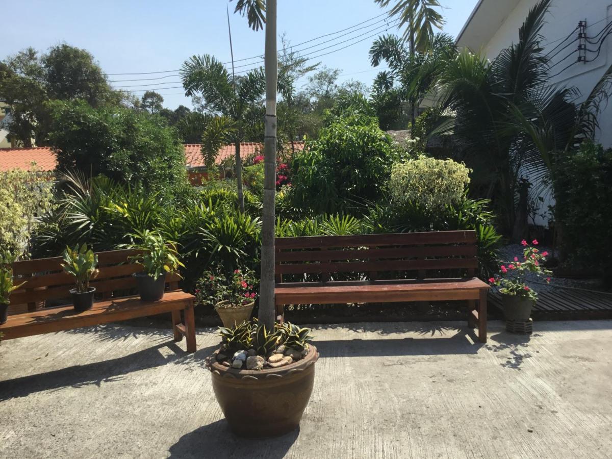 Patricias 2 Bedroom Family Home - Housity