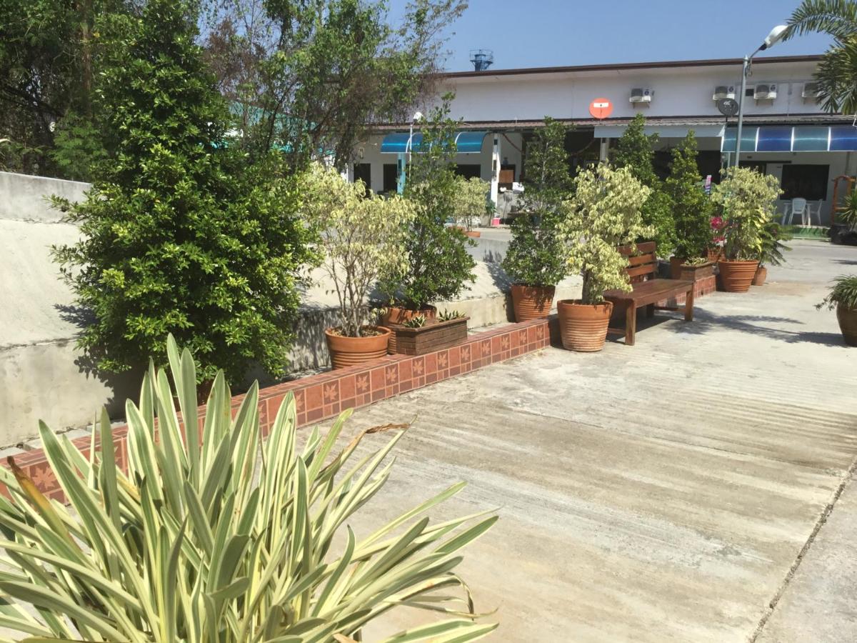 Patricias 2 Bedroom Family Home - Housity