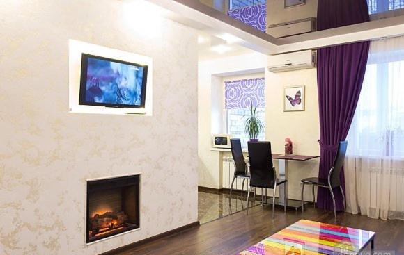 Kharkiv Center Apartment on Hoholya Str, Poetry square - Housity