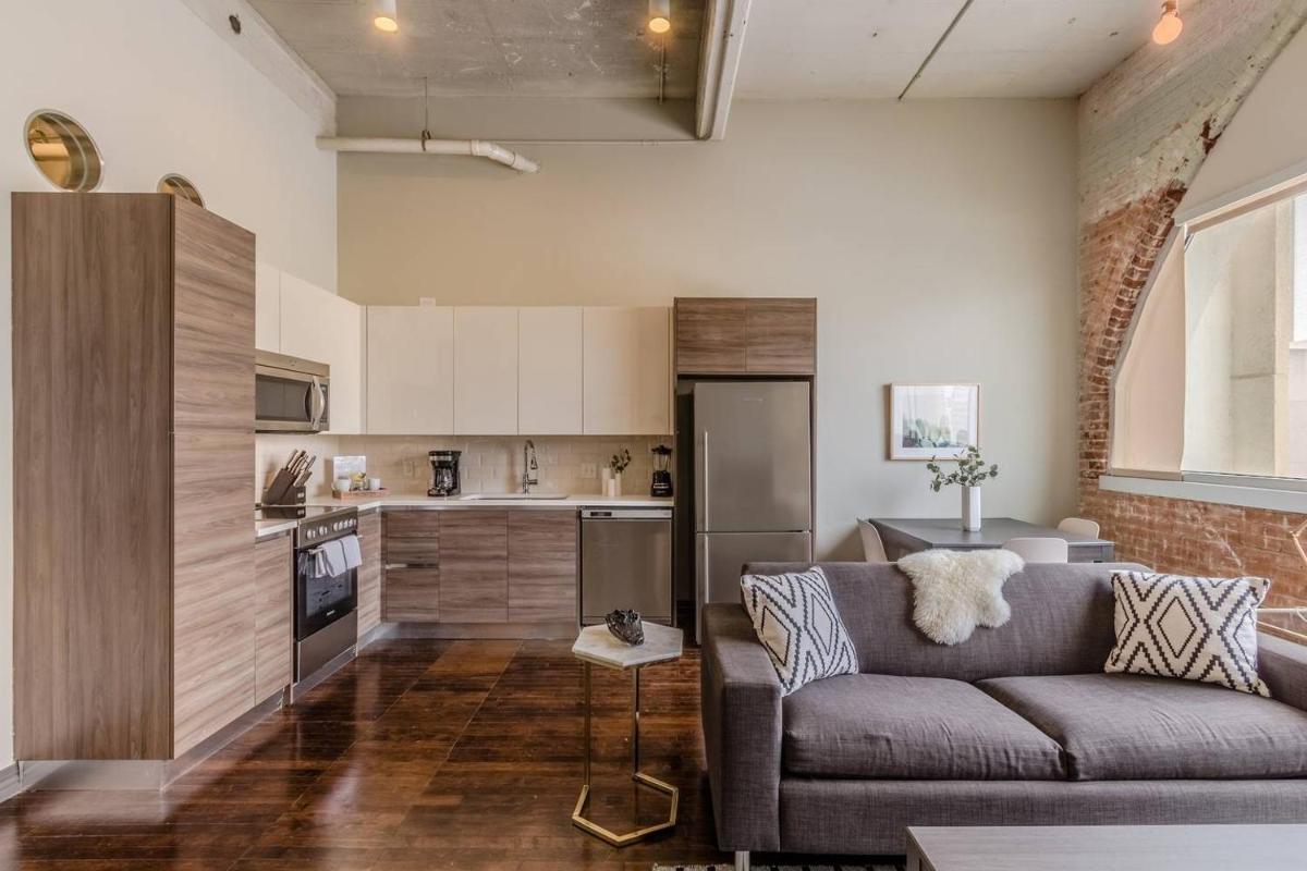 Abode Dallas - Downtown Convention Center - Housity