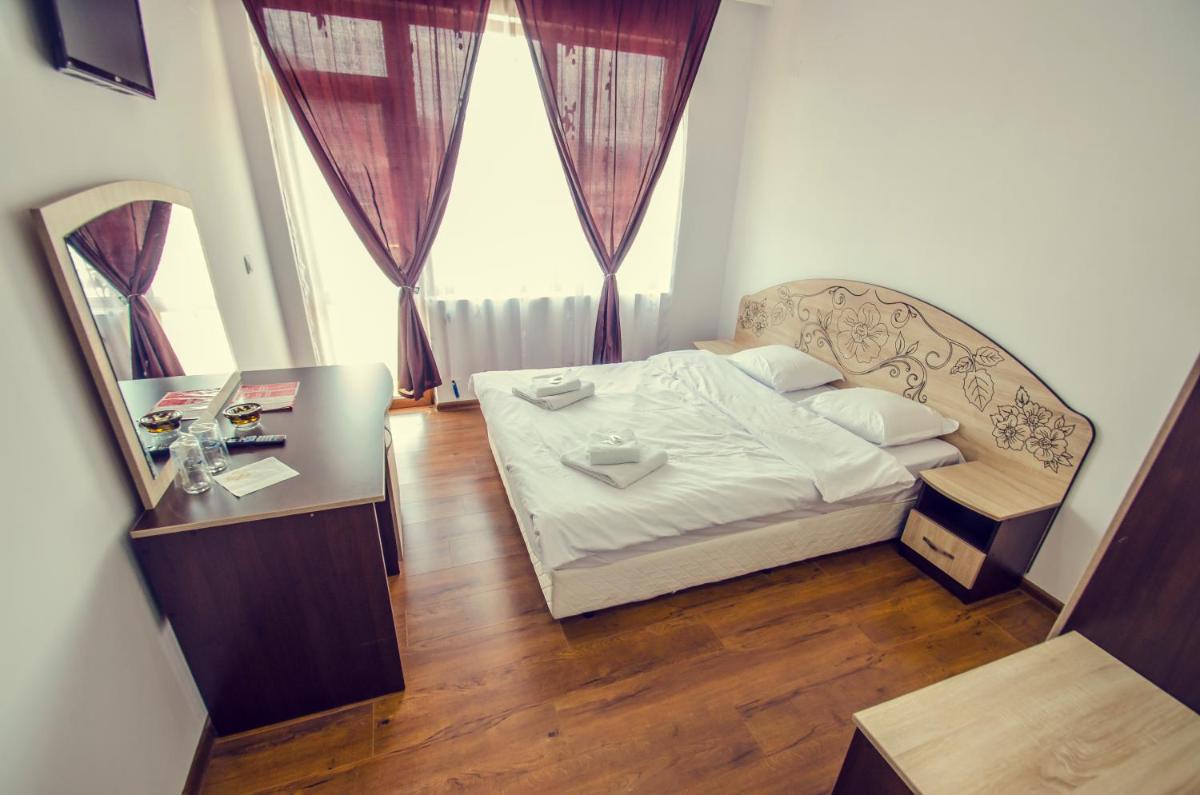 Семеен хотел Арапов Family hotel Arapov - Housity