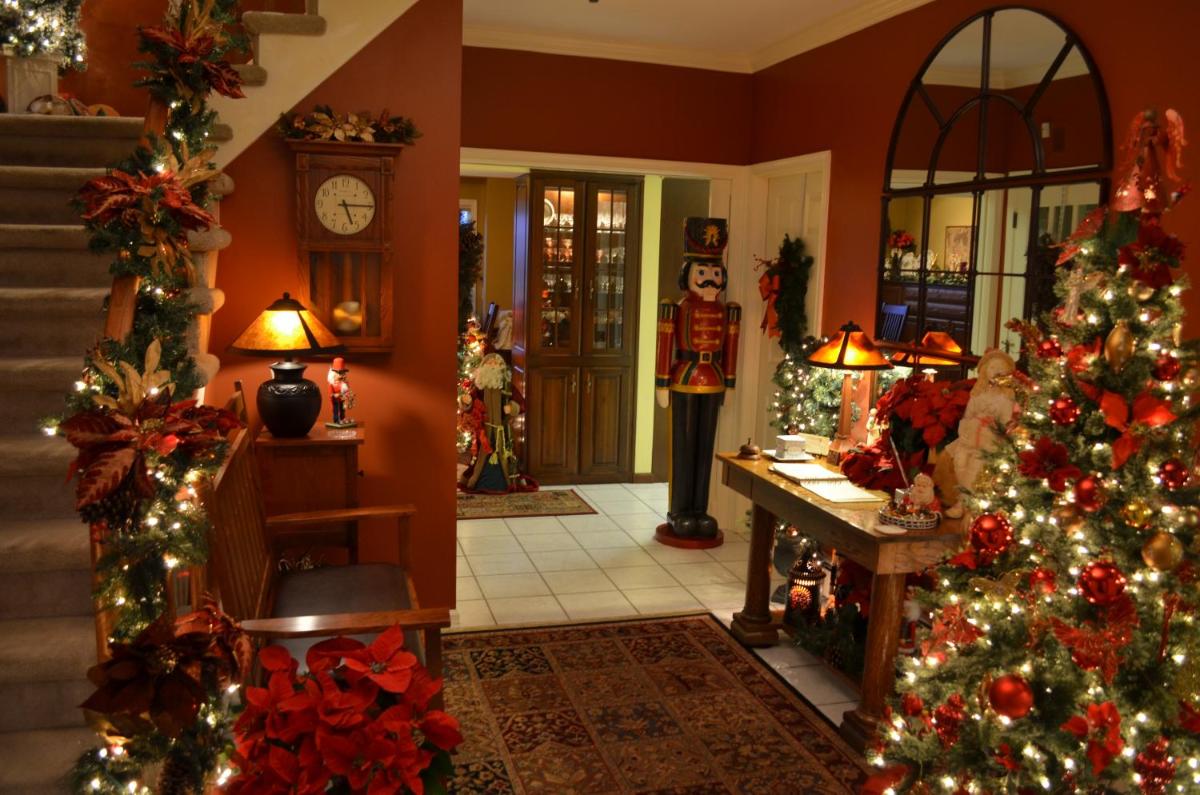 Annville Inn Bed & Breakfast - Housity