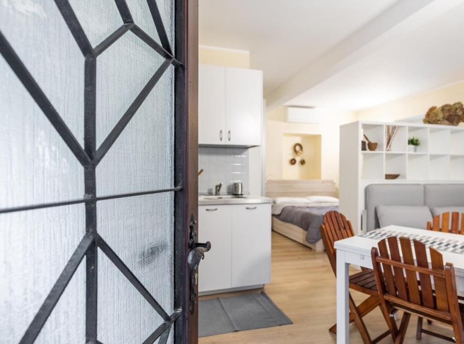 Quiet and charming apartment in the centre with air conditioned - Housity