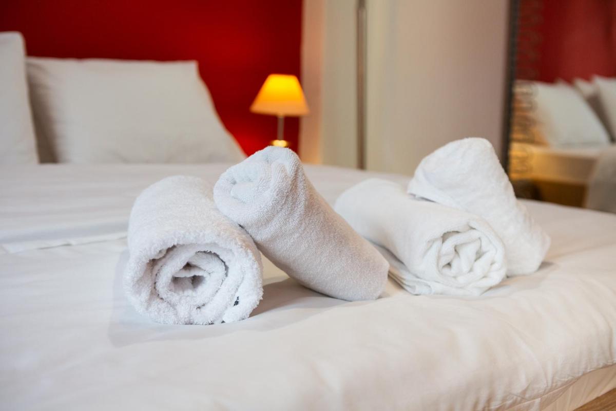 Aristotelous Boarding House - Housity