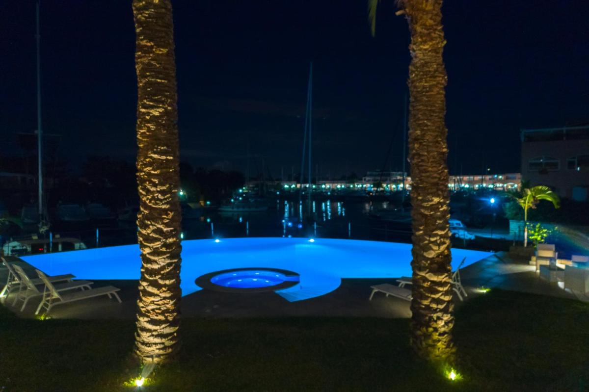 Residence Delfino, Portorosa - Housity