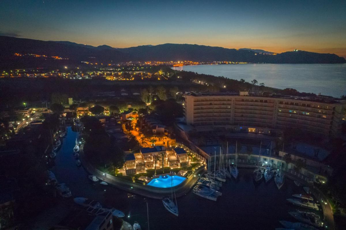 Residence Delfino, Portorosa - Housity