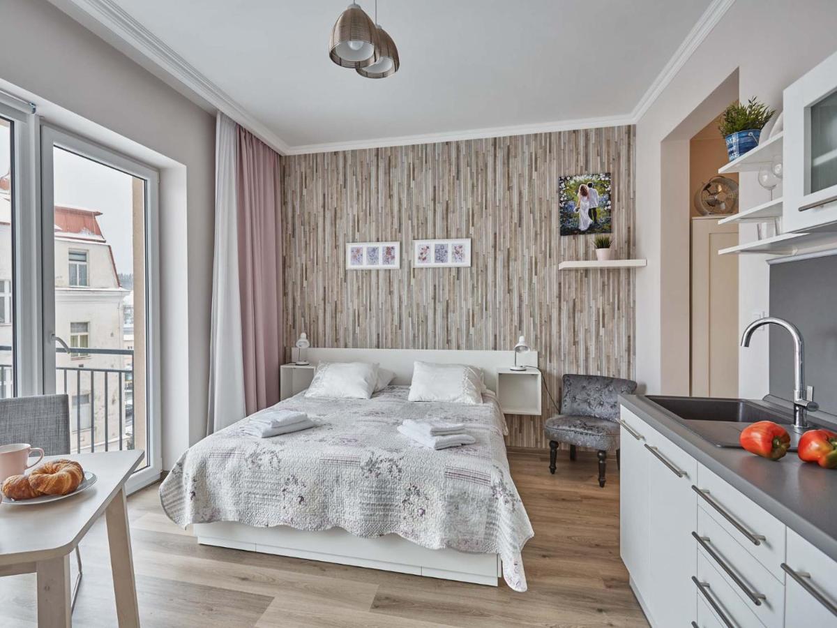 WITH LOVE Marienbad Ap. Dvorakova - Housity