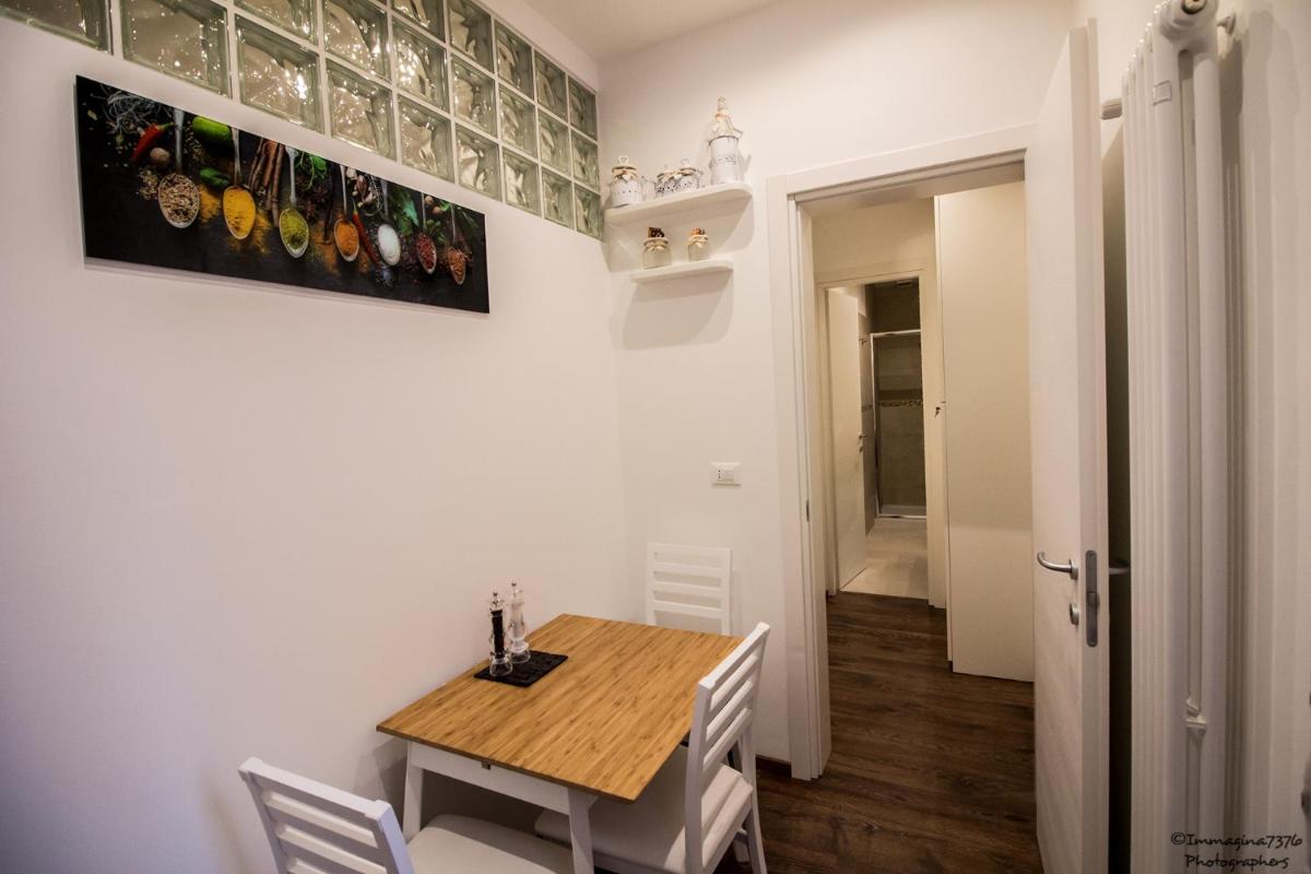 Golden Suite - Housity