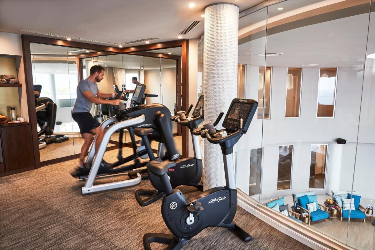 Gimnasio o instalaciones de fitness de 7Pines Resort Ibiza, part of Destination by Hyatt